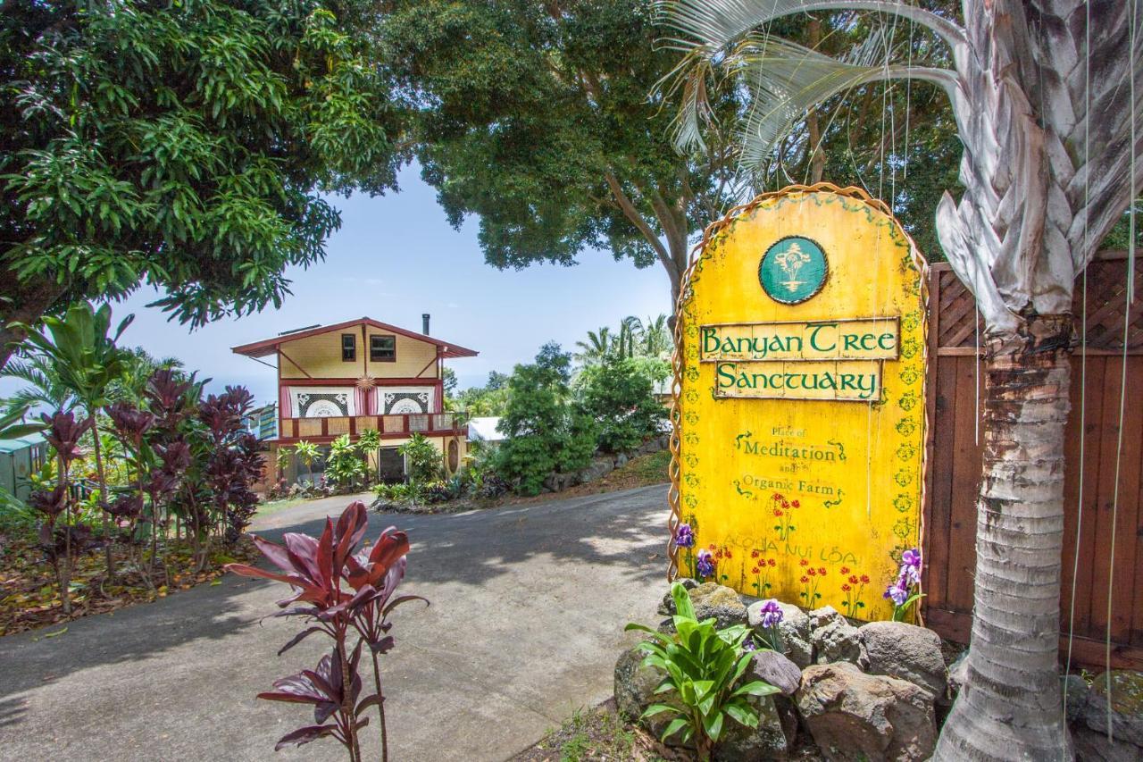 Banyan Tree Sanctuary Guest House Kalaoa Exterior foto